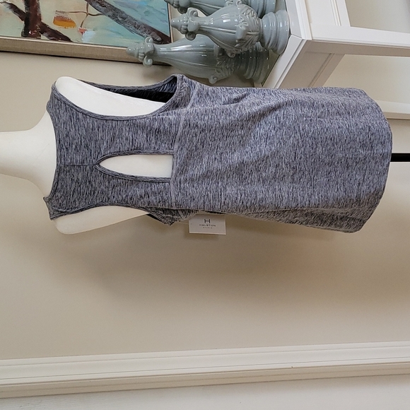 NWT Halston Studio Racerback Tank Size XL Sleeveless - Picture 2 of 16